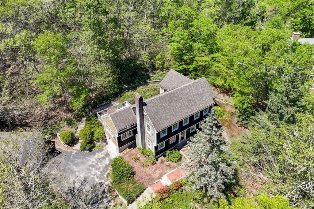 59 Valley Road