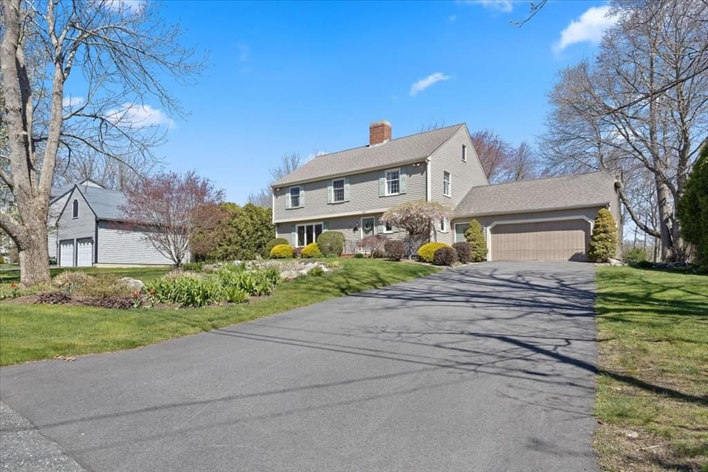 173 Country Dr photo 4