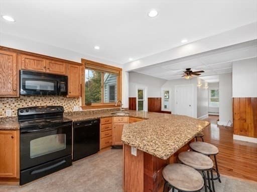 20 Brook Street #2 photo 3