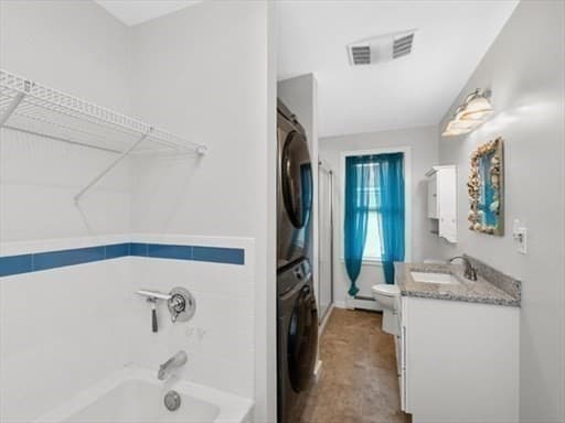 20 Brook Street #2 photo 5