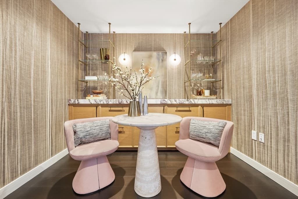 150 Seaport Blvd #6D photo 5
