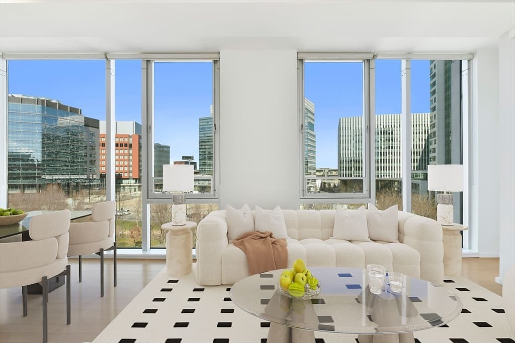 2 Earhart Street #623