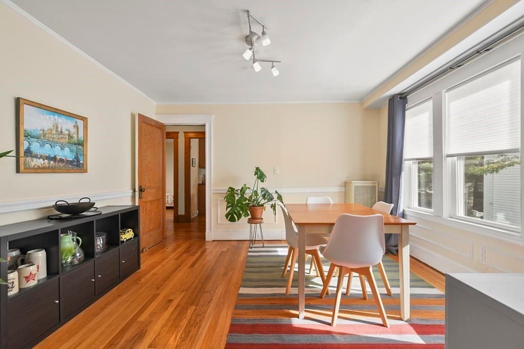 72 Bradford Road photo 5