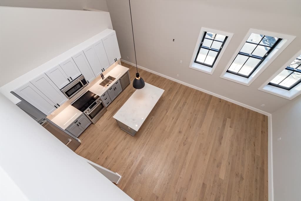 4 Franklin Street #401 photo 2