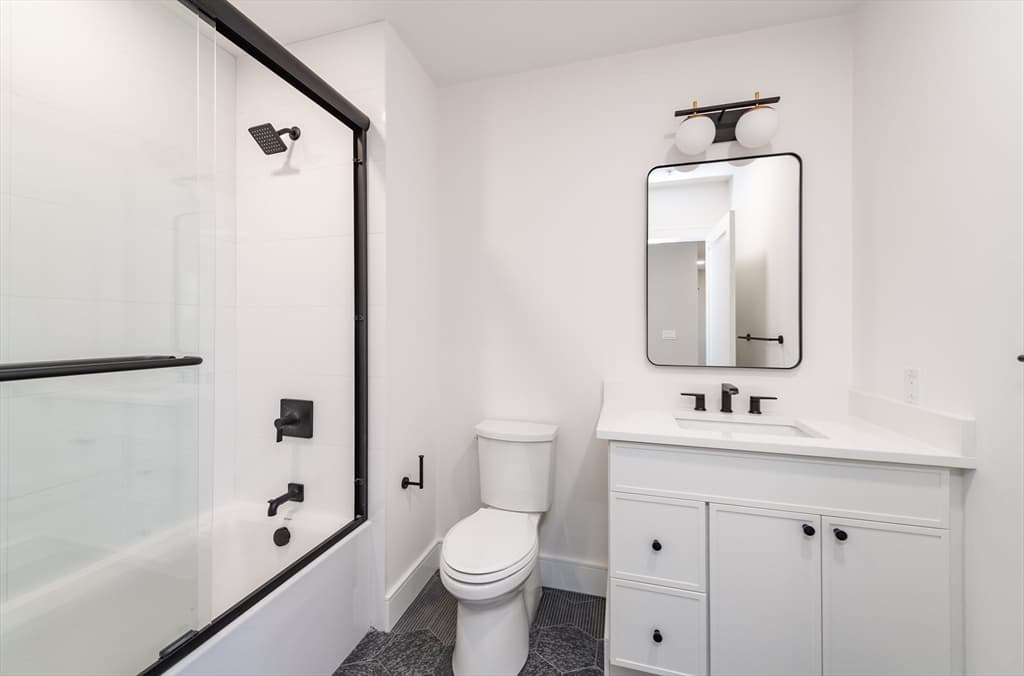 4 Franklin Street #401 photo 5