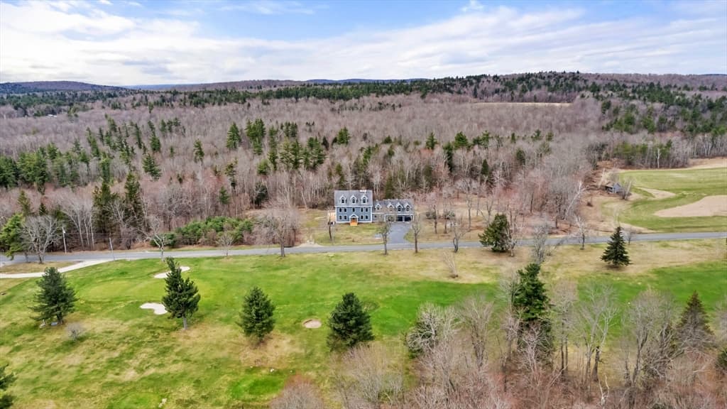 138 Ridge Rd photo 2