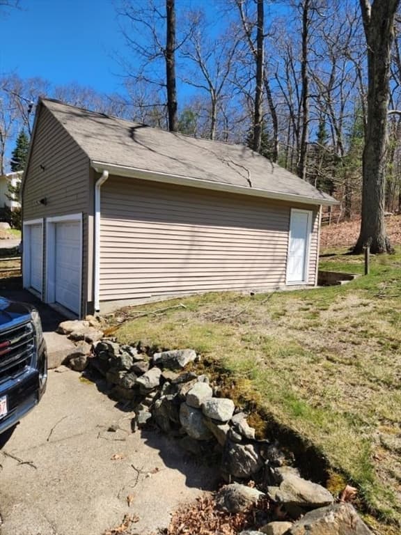 26 Quissett Rd photo 3