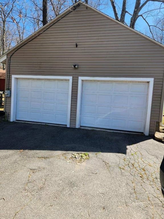 26 Quissett Rd