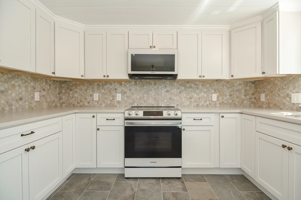 50 Rainbow Ln photo 5