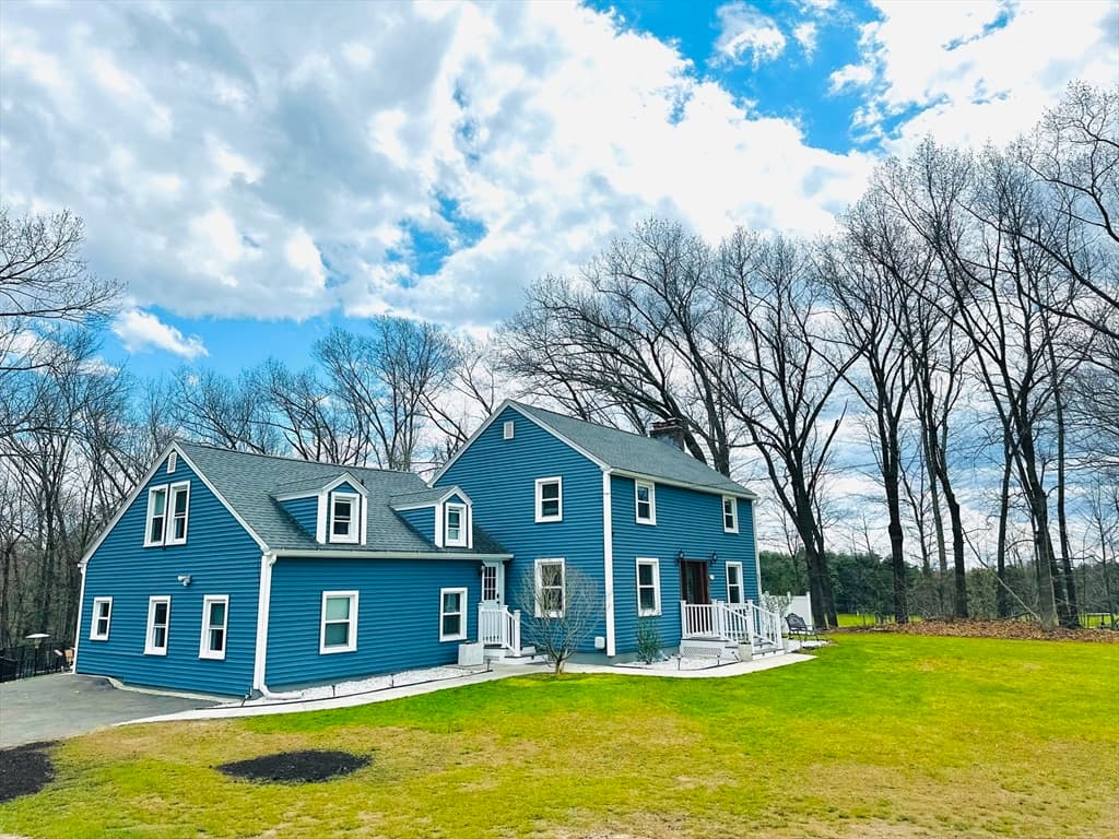 1259 Plumtree Rd photo 3