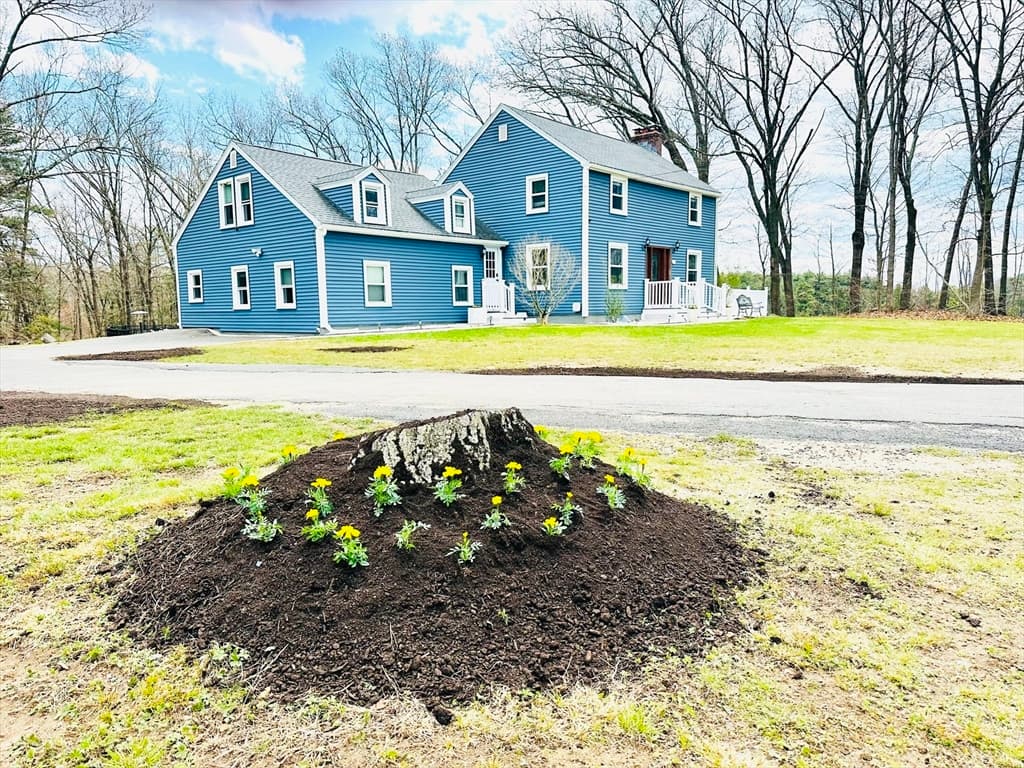 1259 Plumtree Rd photo 5