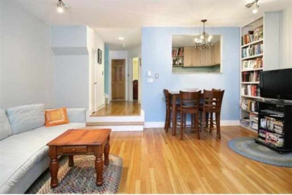 66 Clarendon St #1 photo 3