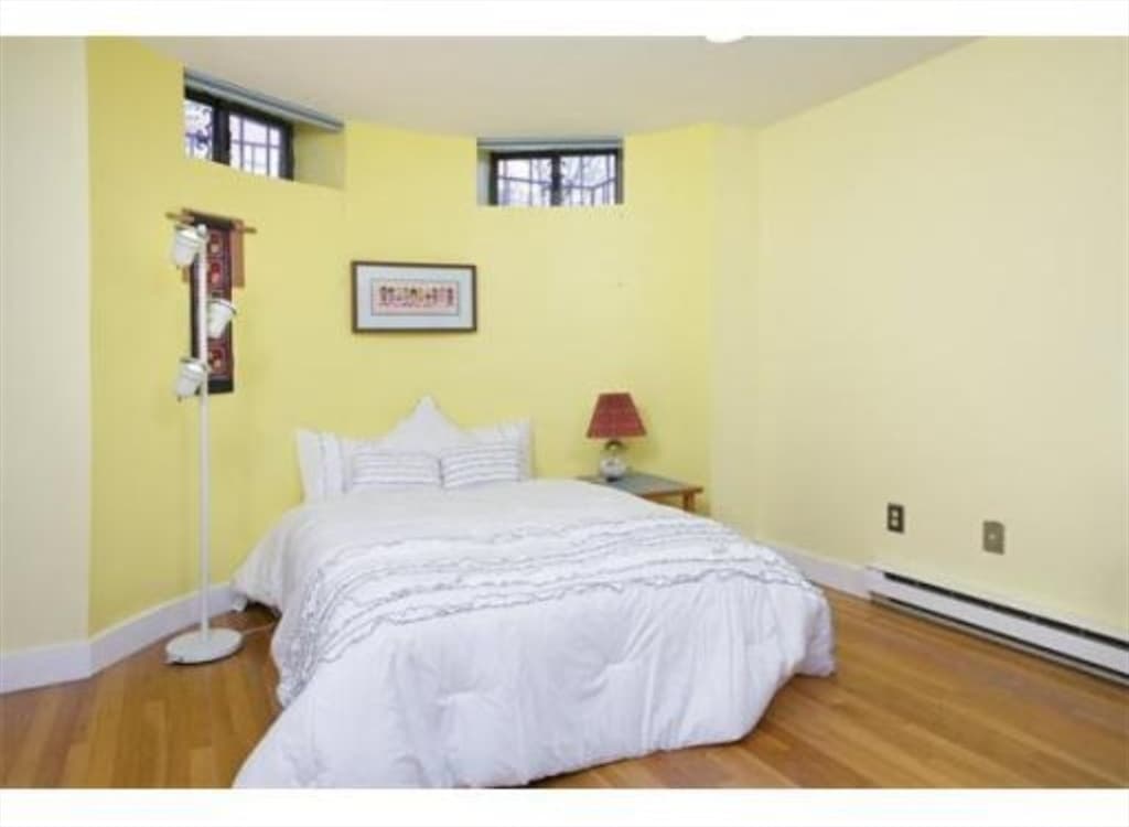 66 Clarendon St #1 photo 5