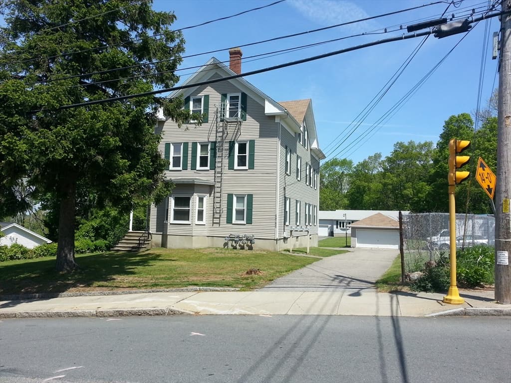 380 Wilson photo 2