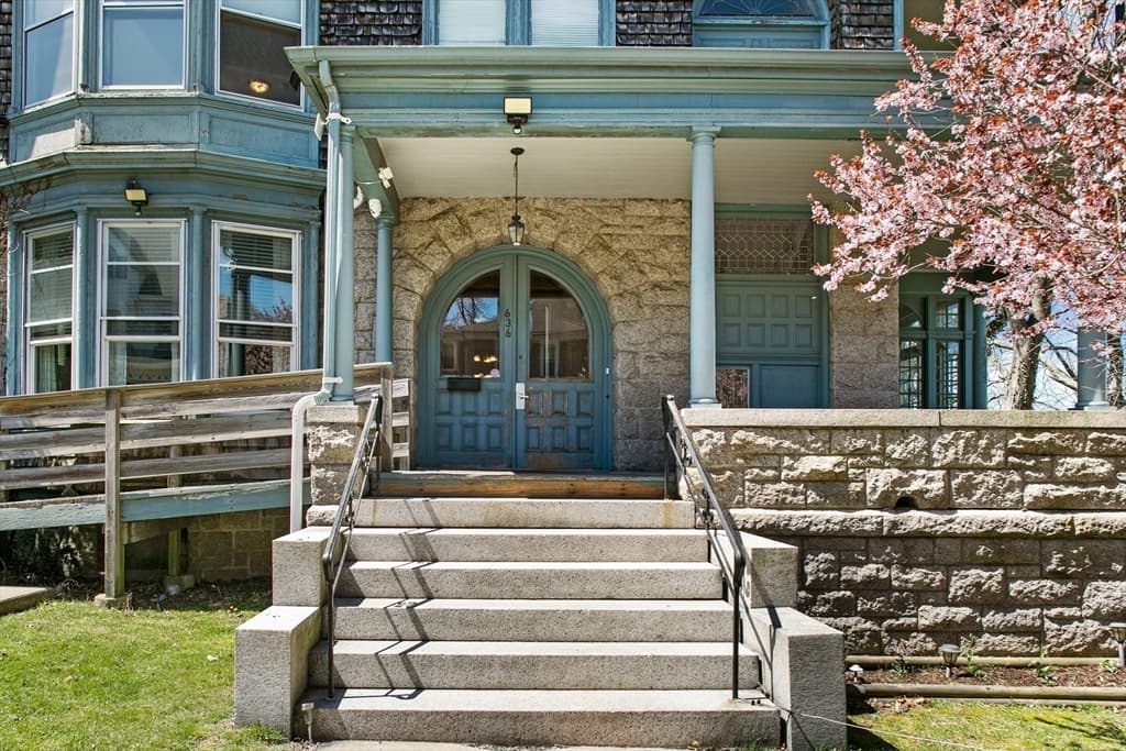 636 Rock Street photo 3