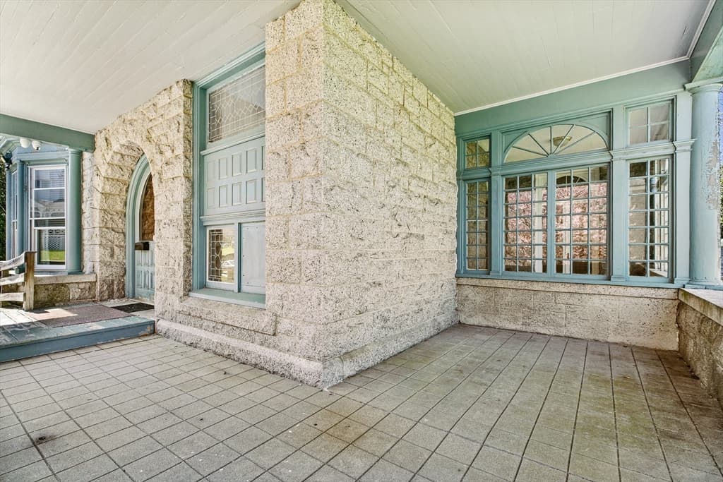 636 Rock Street photo 4