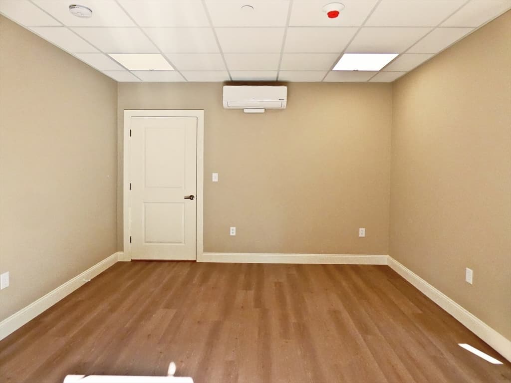 500 Chestnut St #106 photo 5