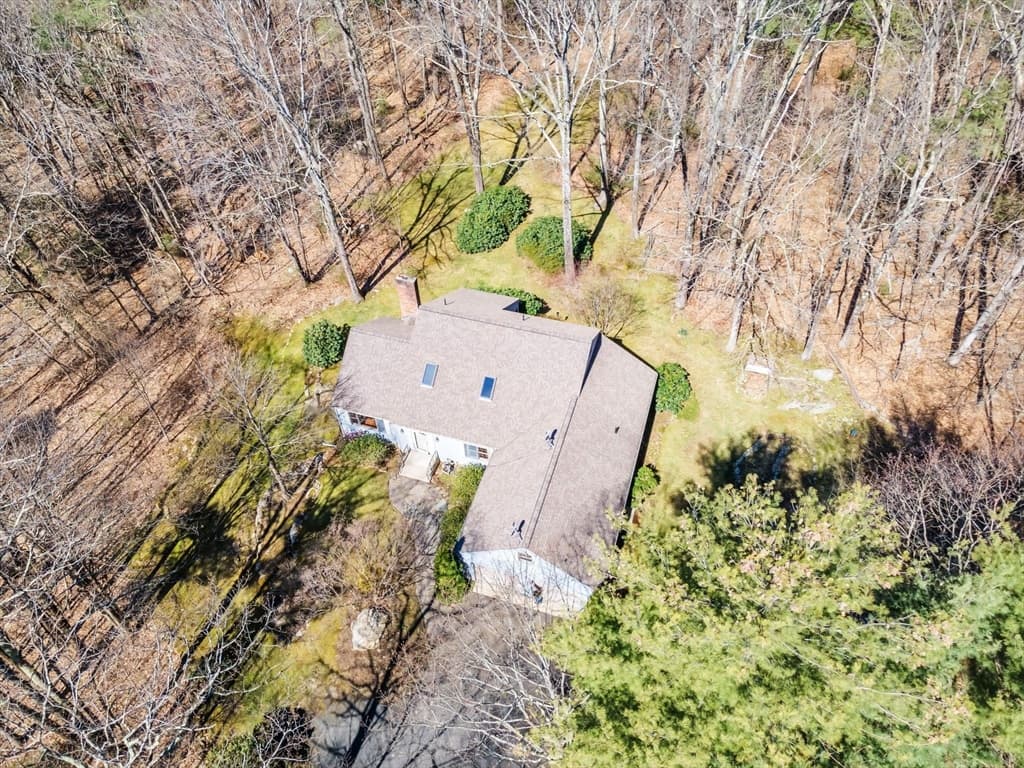 38 Old Hardwick Rd photo 5