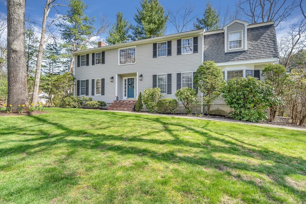 9 Algonquin Avenue photo 2