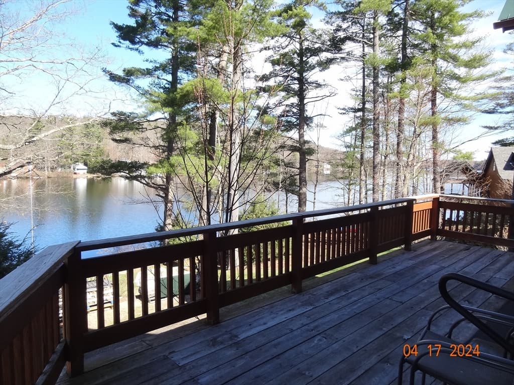 11 Samuel Dr photo 4