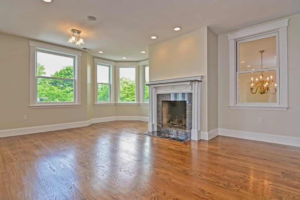 91 University Rd #2 photo 3