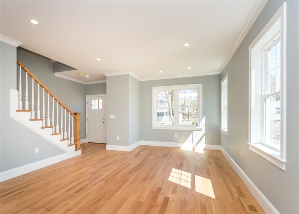33 Bigelow Road photo 3