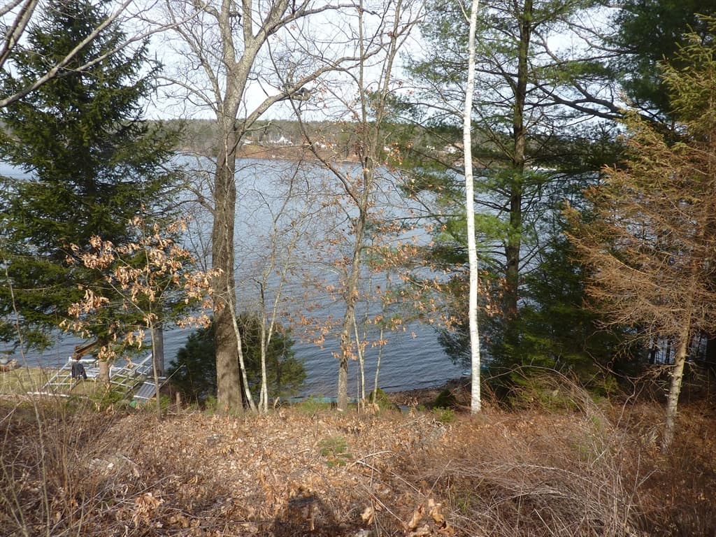 25 Lake Shore Dr. Ext. photo 2