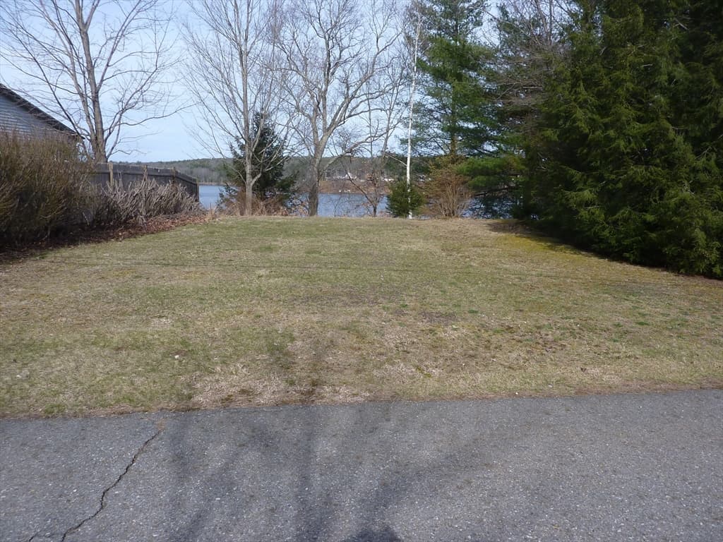 25 Lake Shore Dr. Ext.