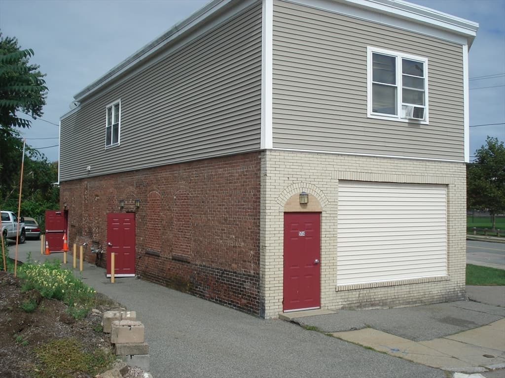 514 South St photo 3