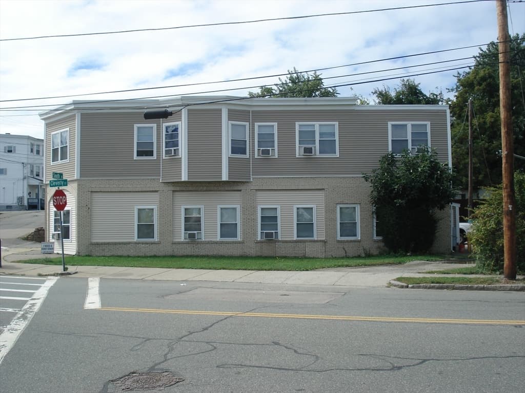 514 South St photo 4