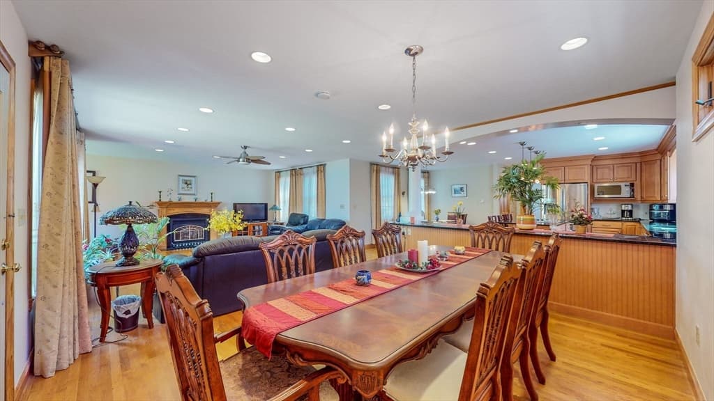 65 Riverview Cir photo 3