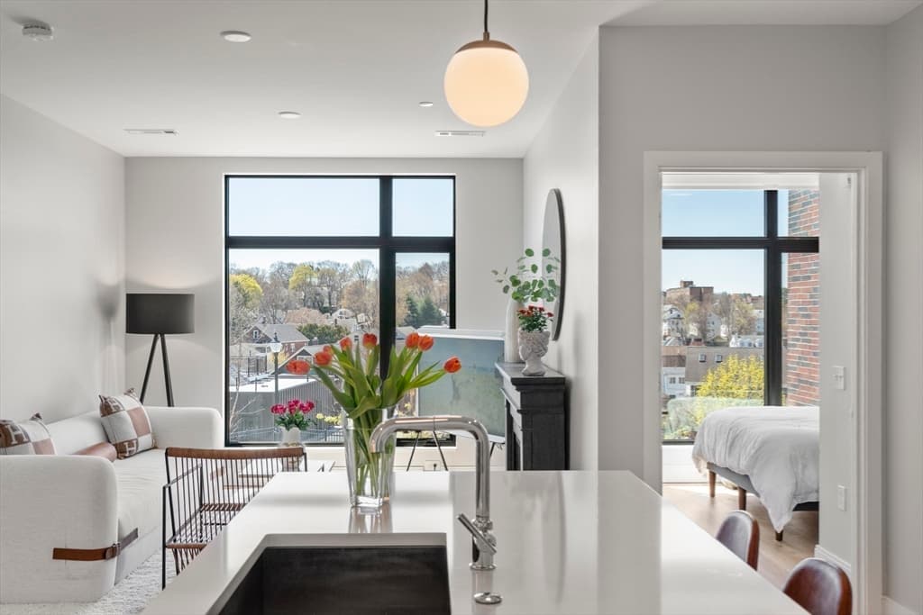 191 Washington Street #310 photo 3