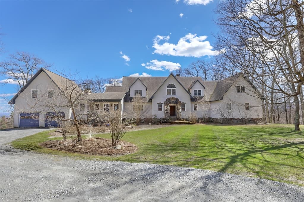 36 Millard Rd