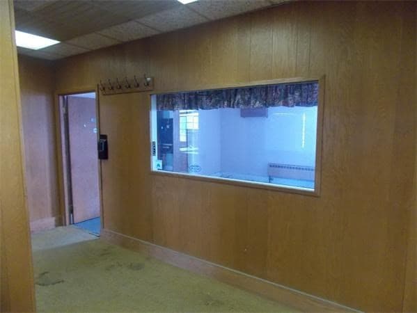 114 Hale St photo 2