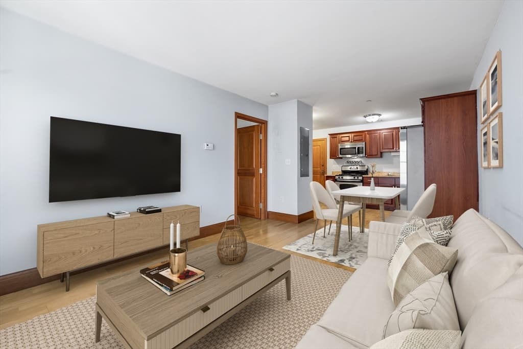 2440 Massachusetts Ave #23 photo 3