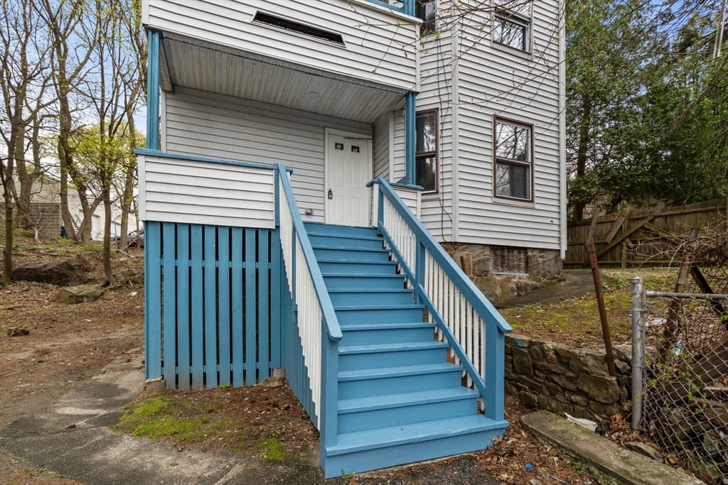137-A Eastern Ave photo 2