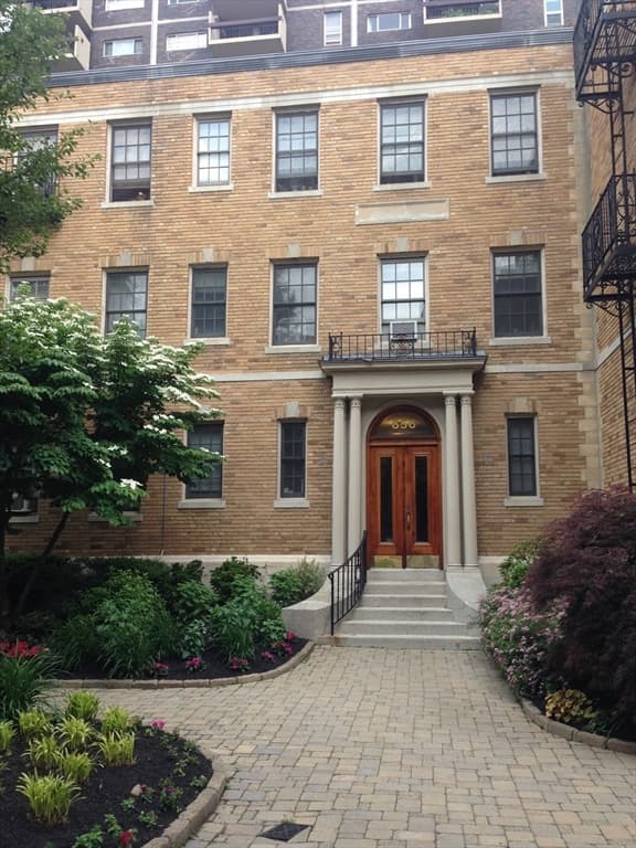 856 Massachusetts Ave. #2 photo 2