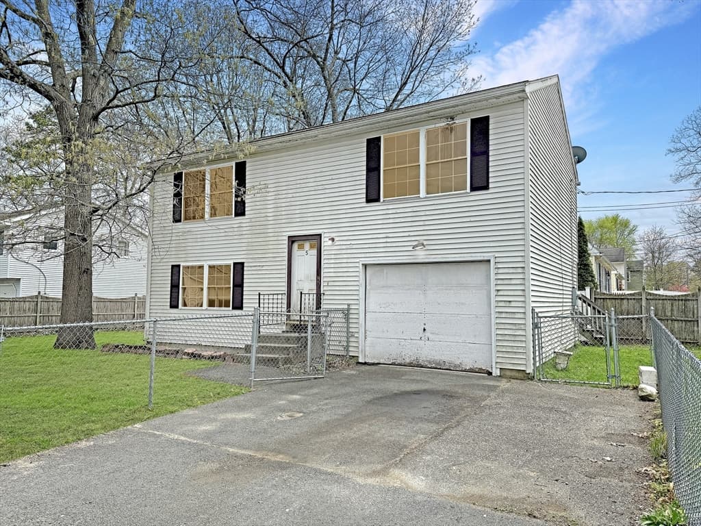 5 Olney Ave photo 2
