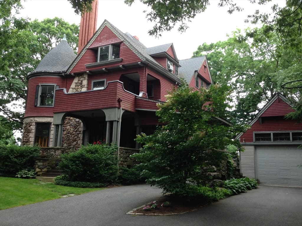 287 Chestnut St photo 2