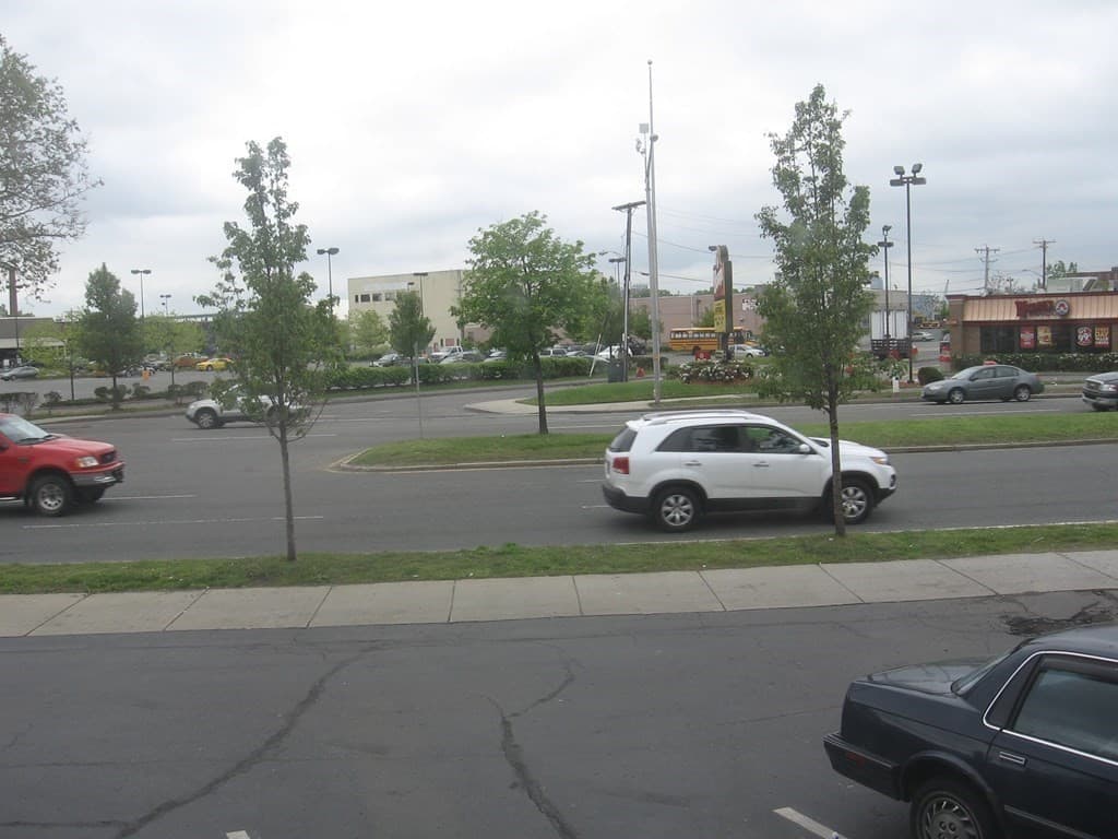 1719-1725 Revere Beach Pkwy photo 3