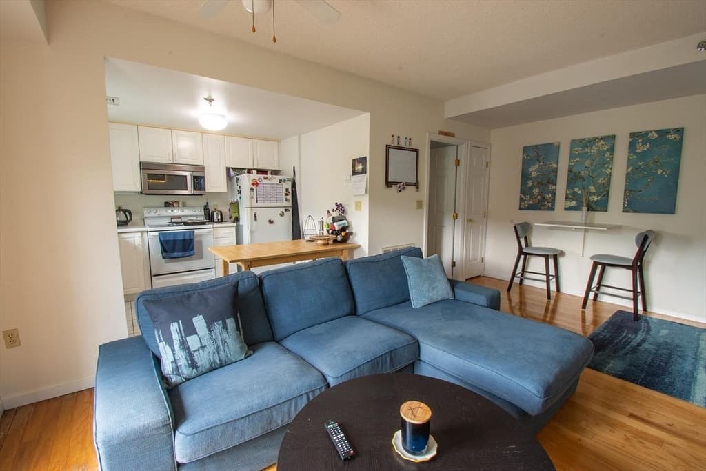 655 Concord Ave #403