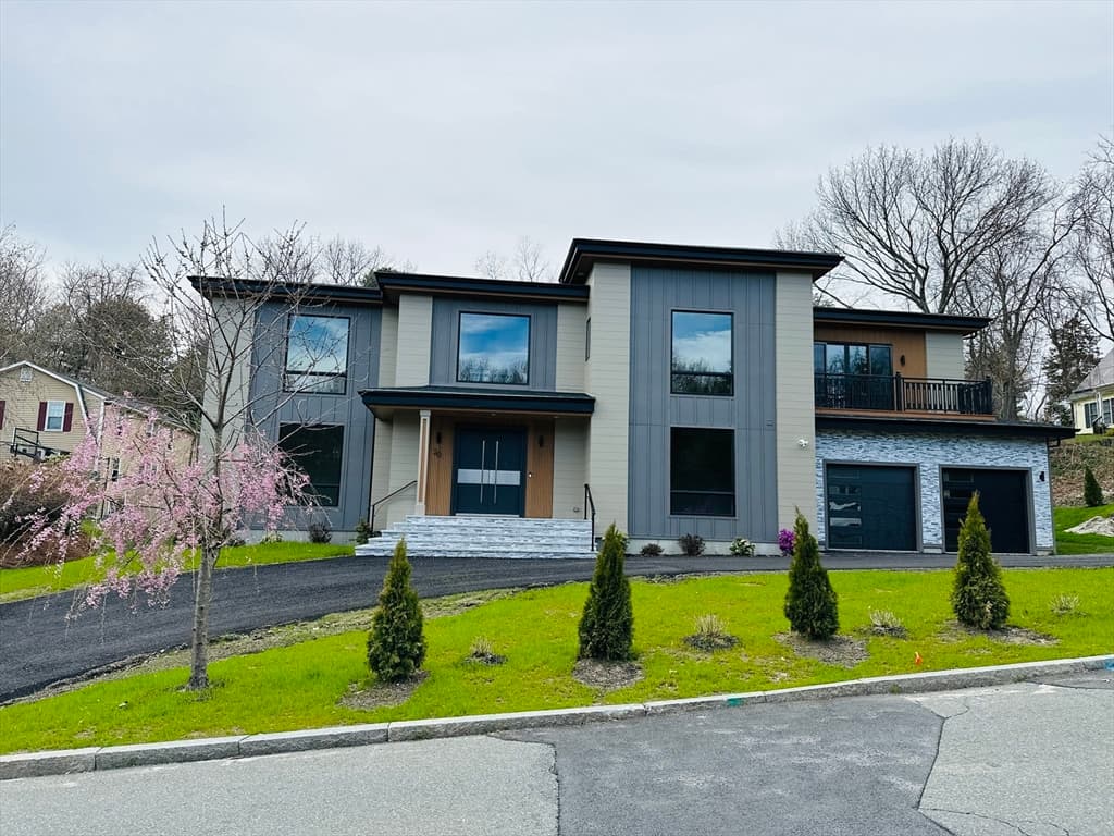 20 Amberwood Dr