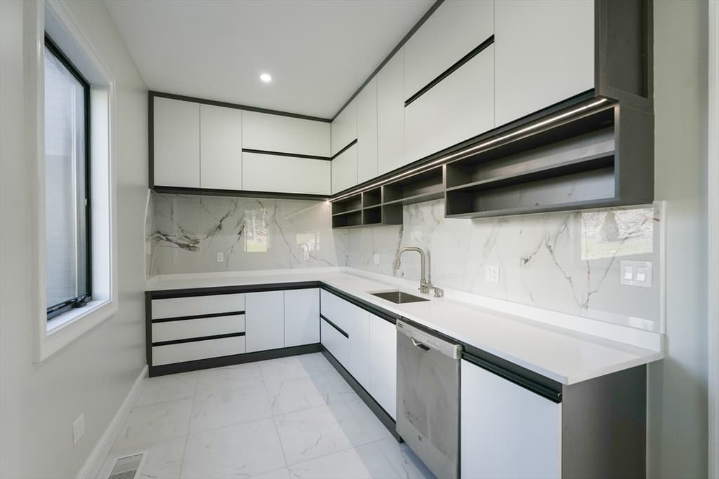 20 Amberwood Dr photo 5