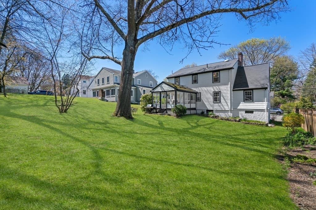 130 Oliver Road photo 4