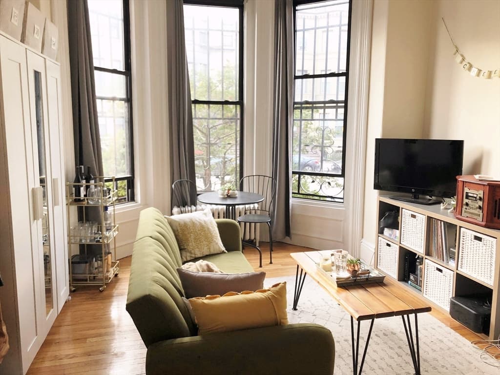 556 Columbus Avenue #1 photo 2