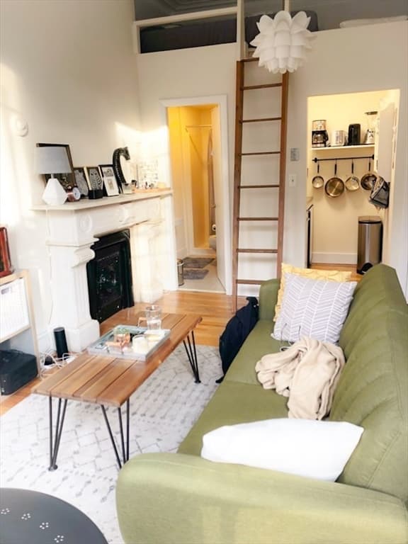556 Columbus Avenue #1 photo 3