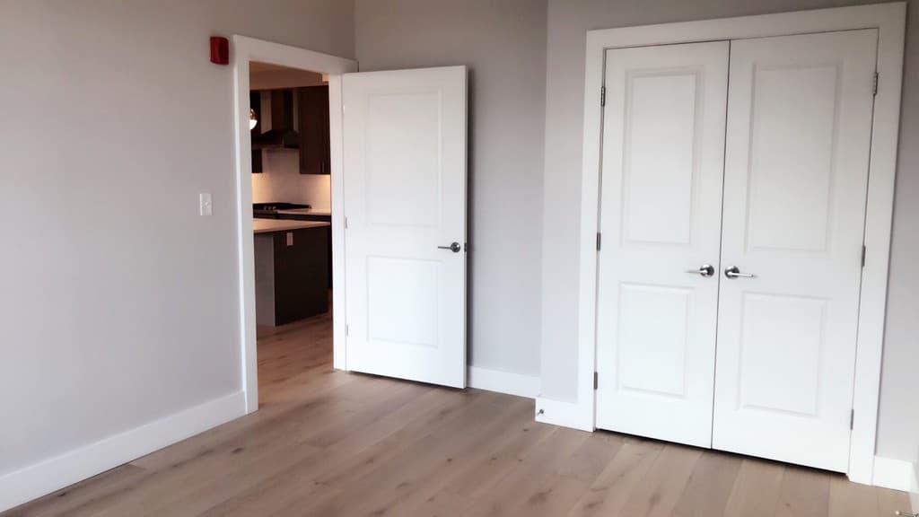 1650 Commonwealth Ave #405 photo 5