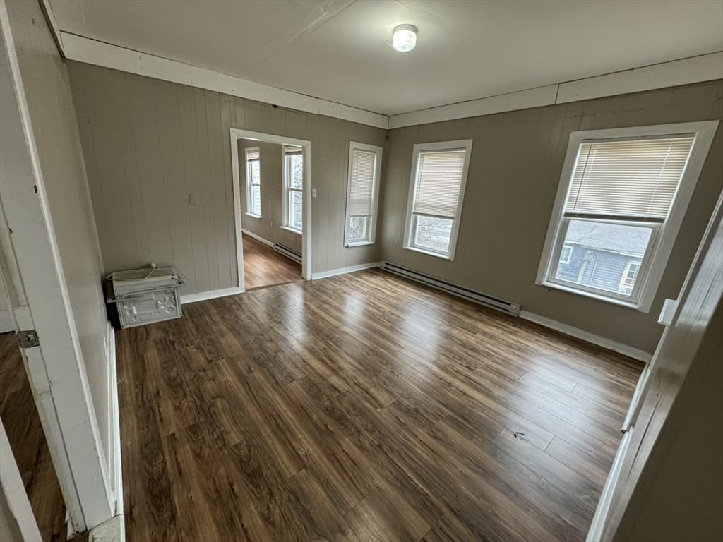 8 Newport St #2 photo 3