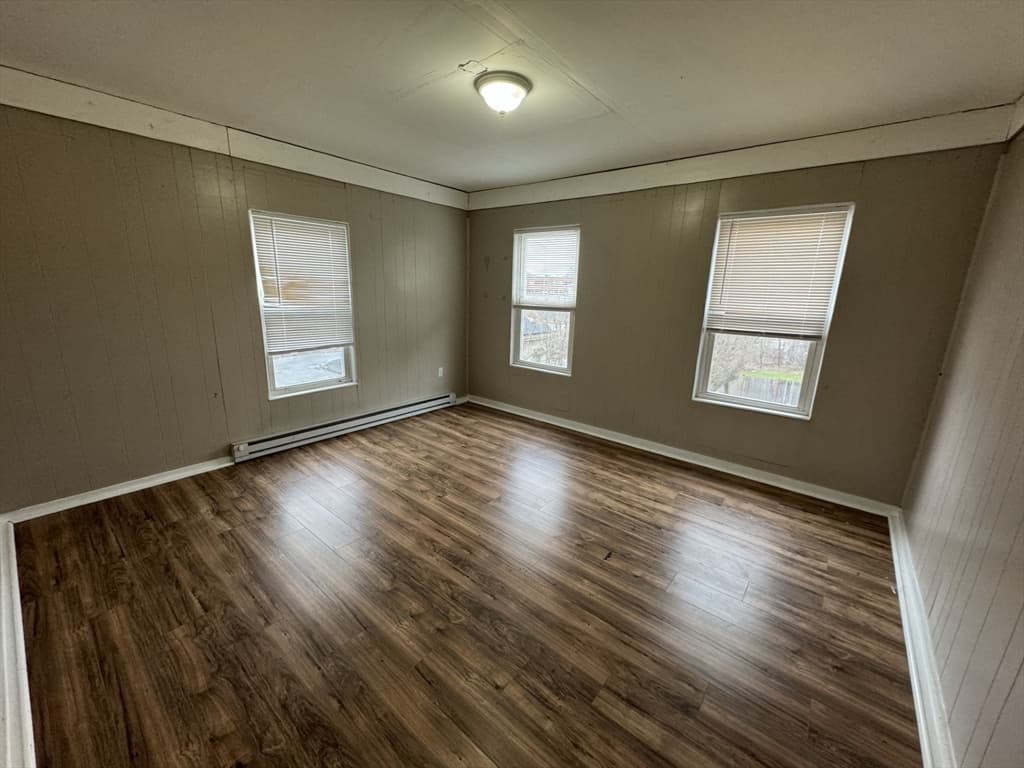 8 Newport St #2 photo 4