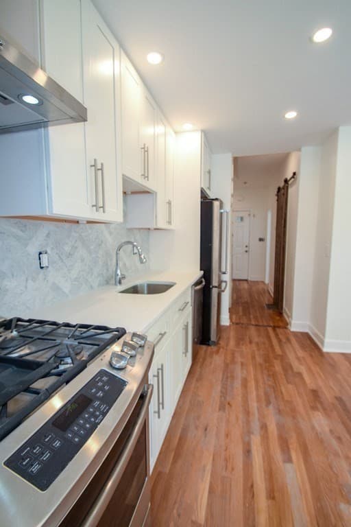 32 Cedar Street #2 photo 2
